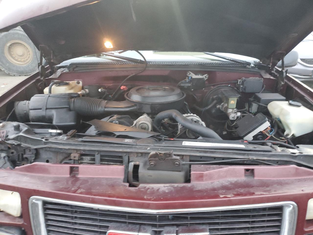 1995 GMC Yukon - Image 12
