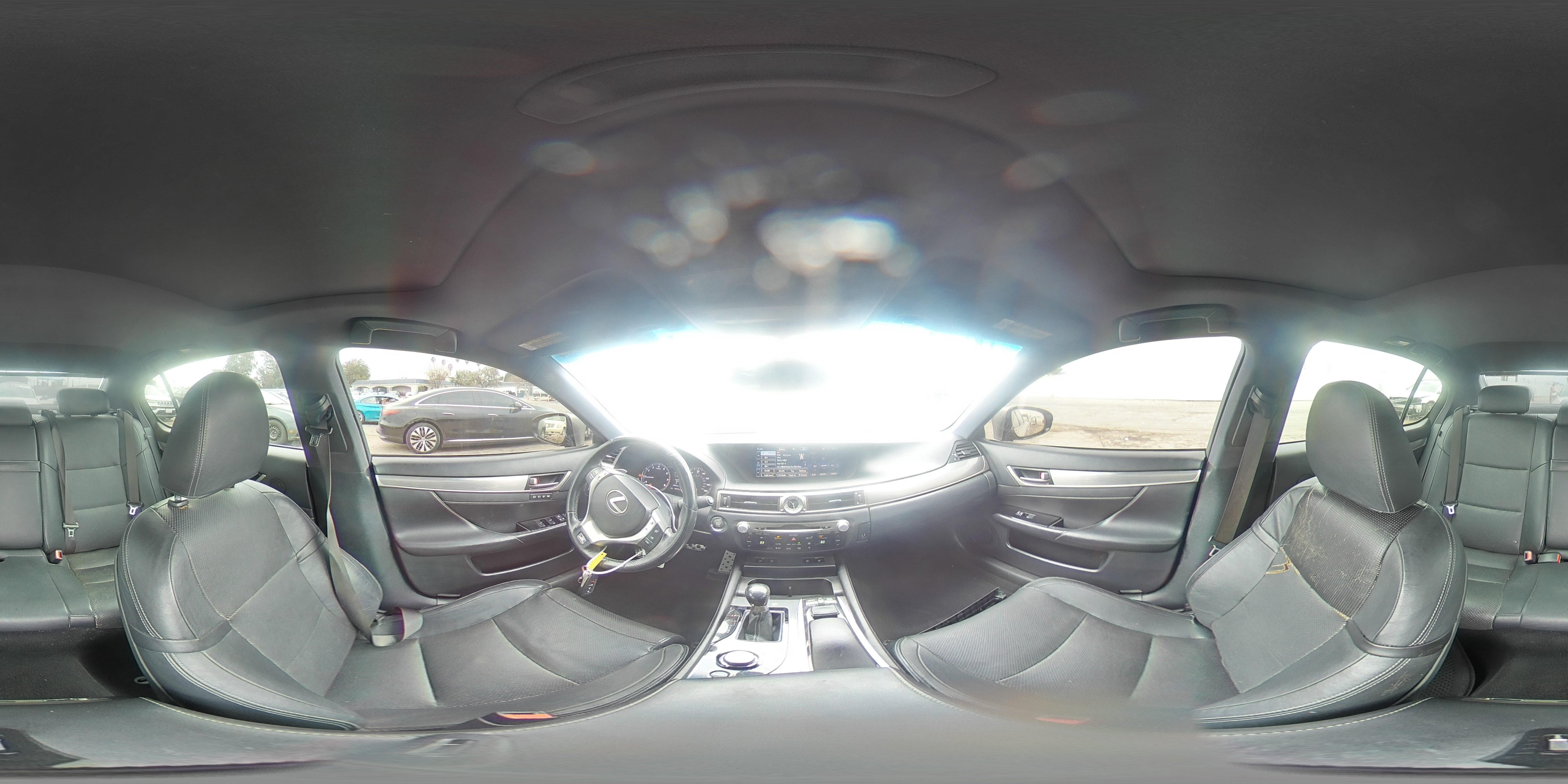 2015 Lexus GS - Image 12
