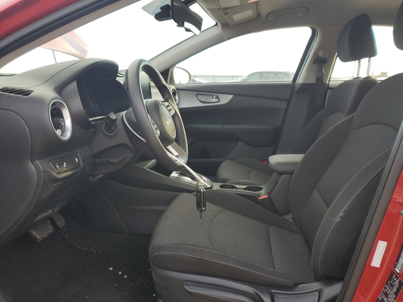 2024 Kia Forte - Image 7