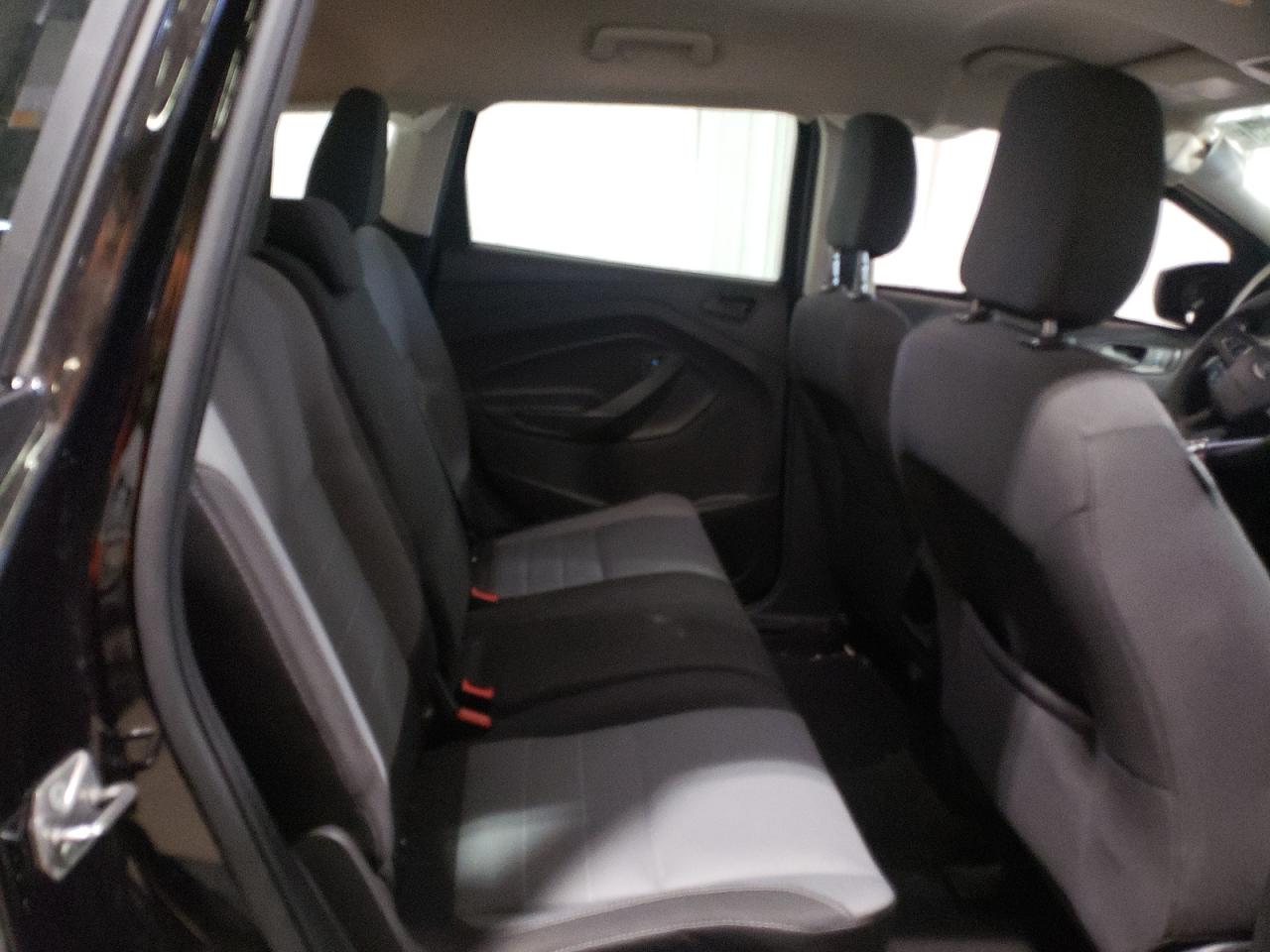 2019 Ford Escape - Image 11