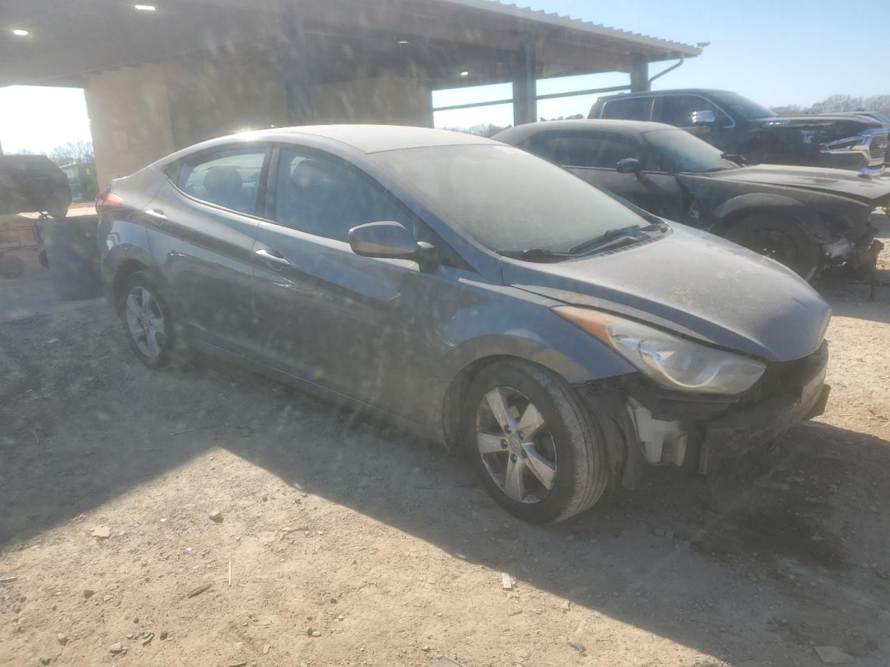 2013 Hyundai Elantra - Image 4