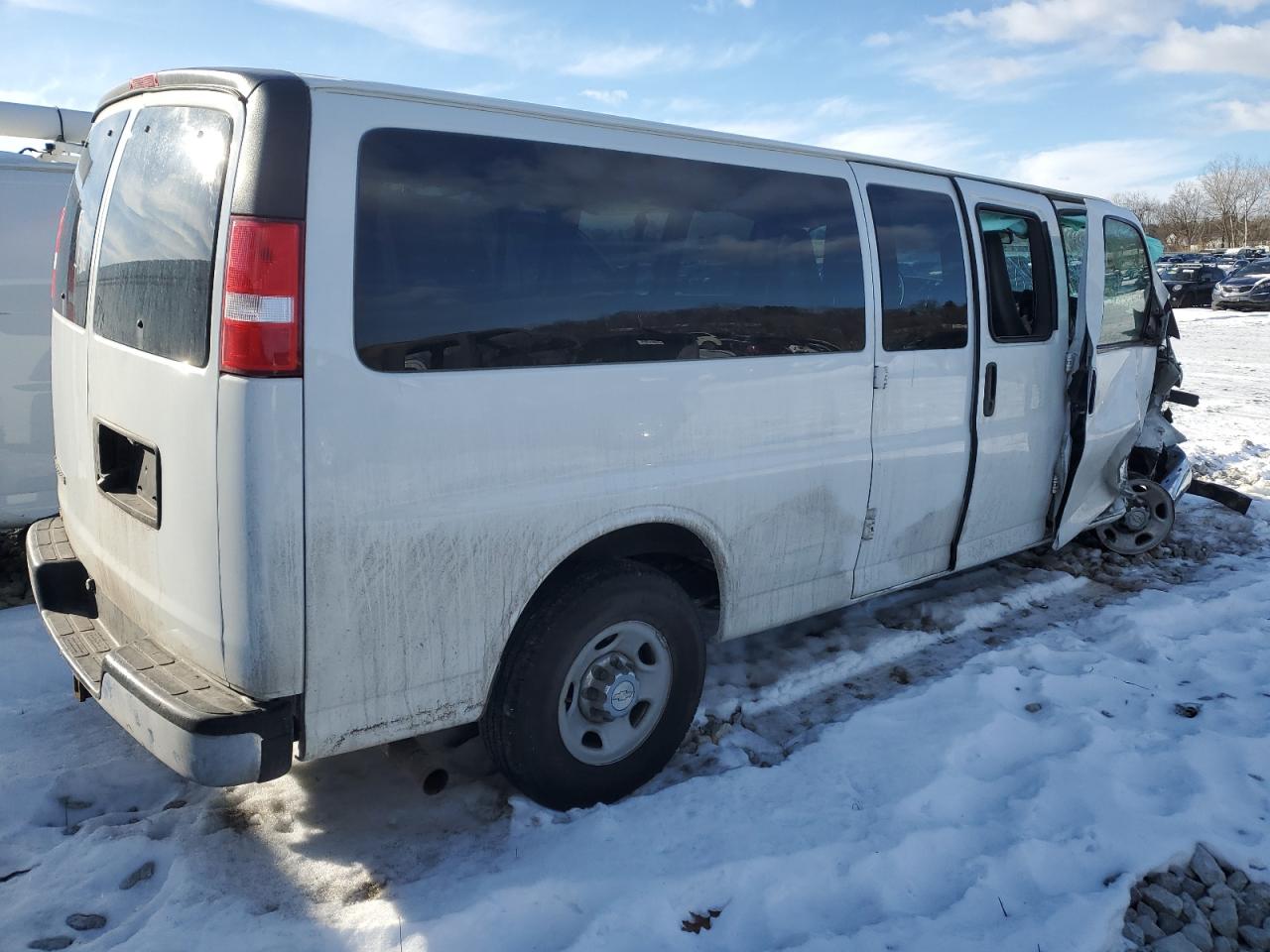 2017 Chevrolet Express - Image 3