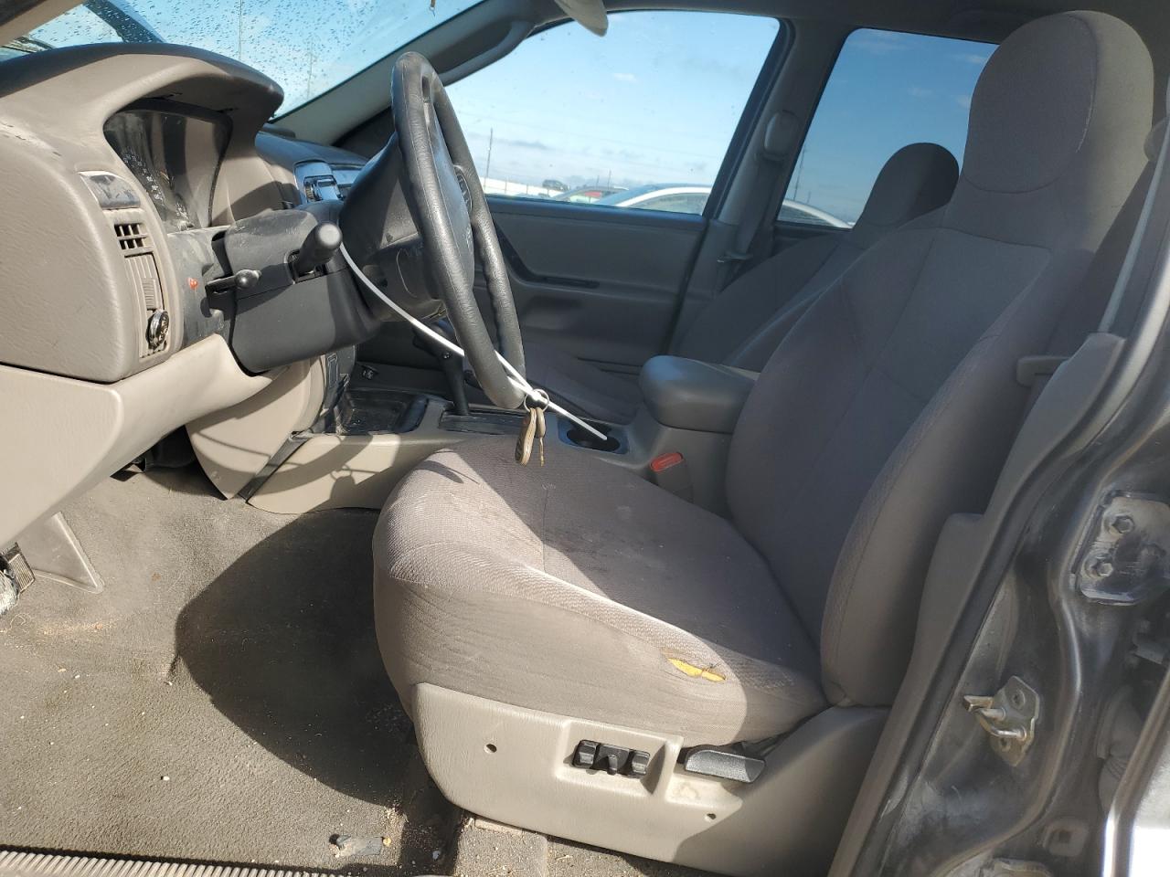 2003 Jeep Grand Cherokee - Image 7