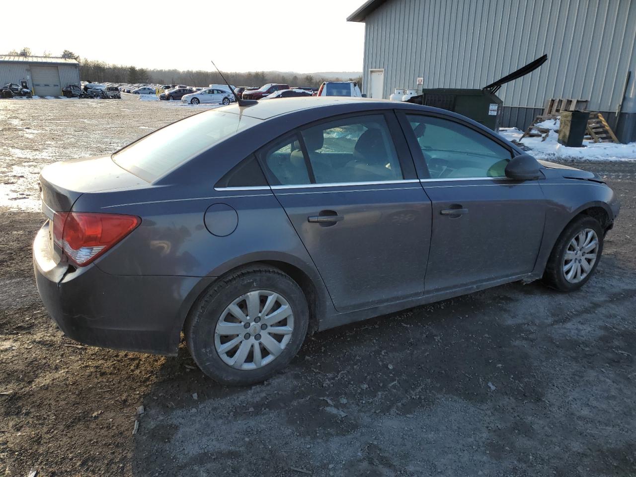 2011 Chevrolet Cruze - Image 3