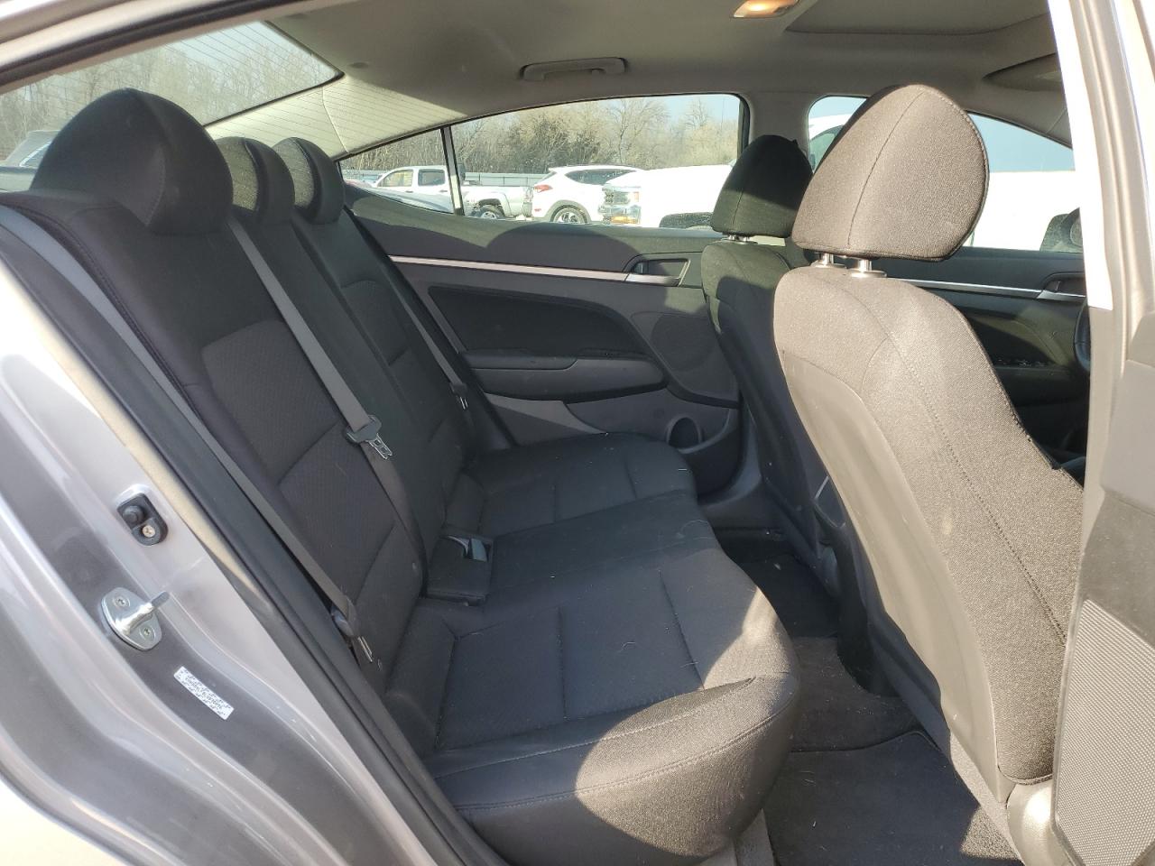 2020 Hyundai Elantra - Image 10