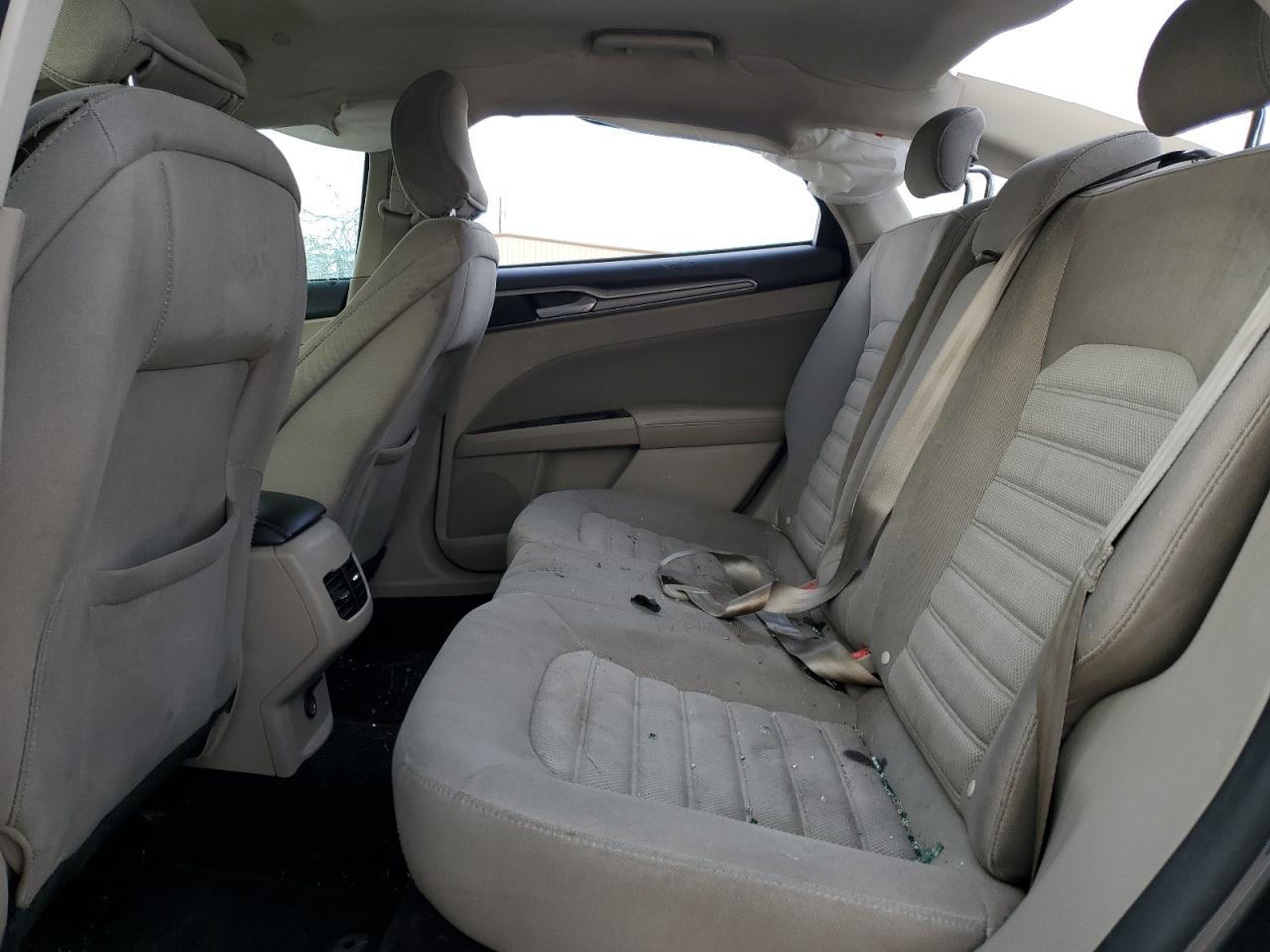 2017 Ford Fusion - Image 11