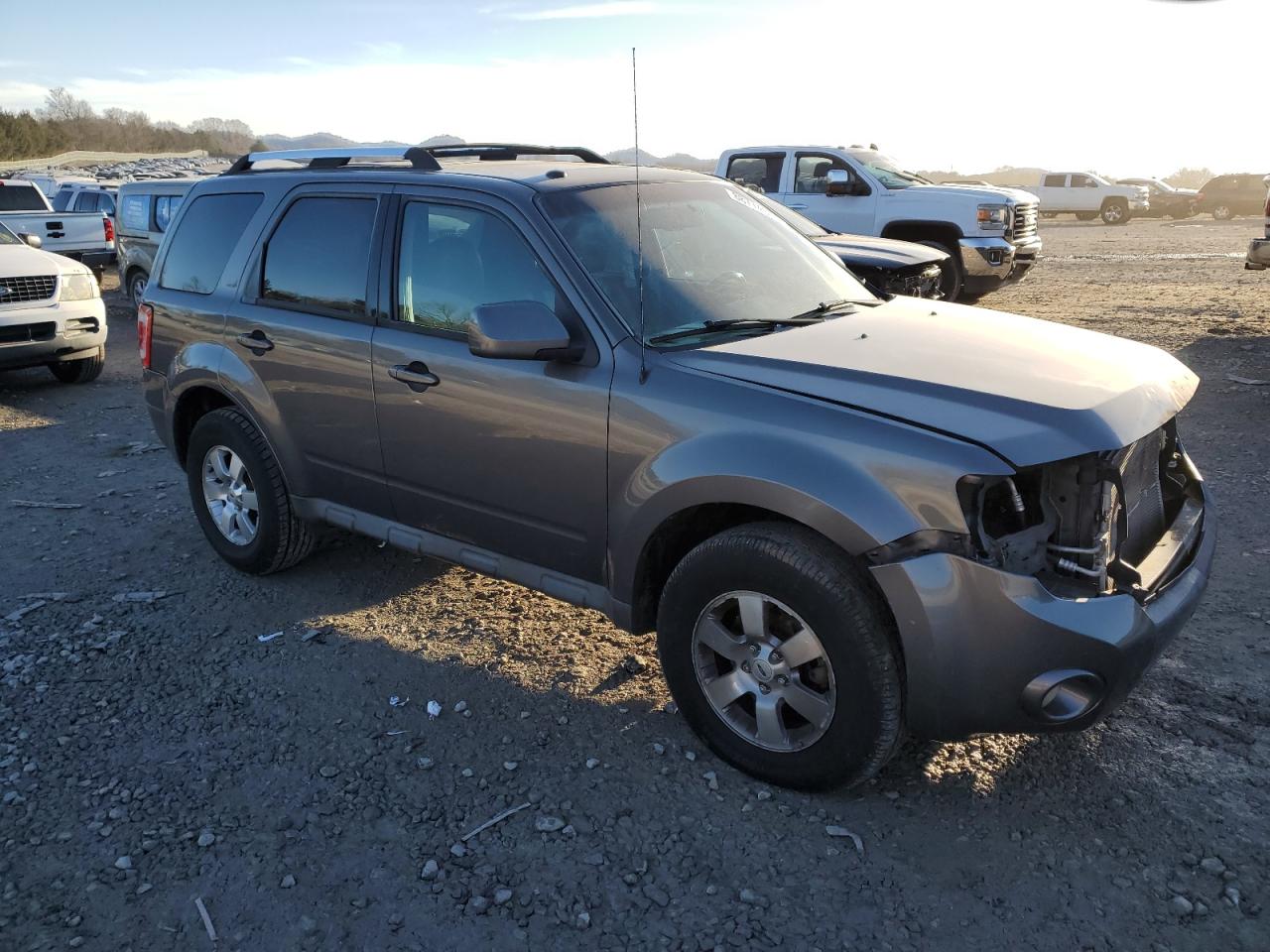 2010 Ford Escape - Image 4