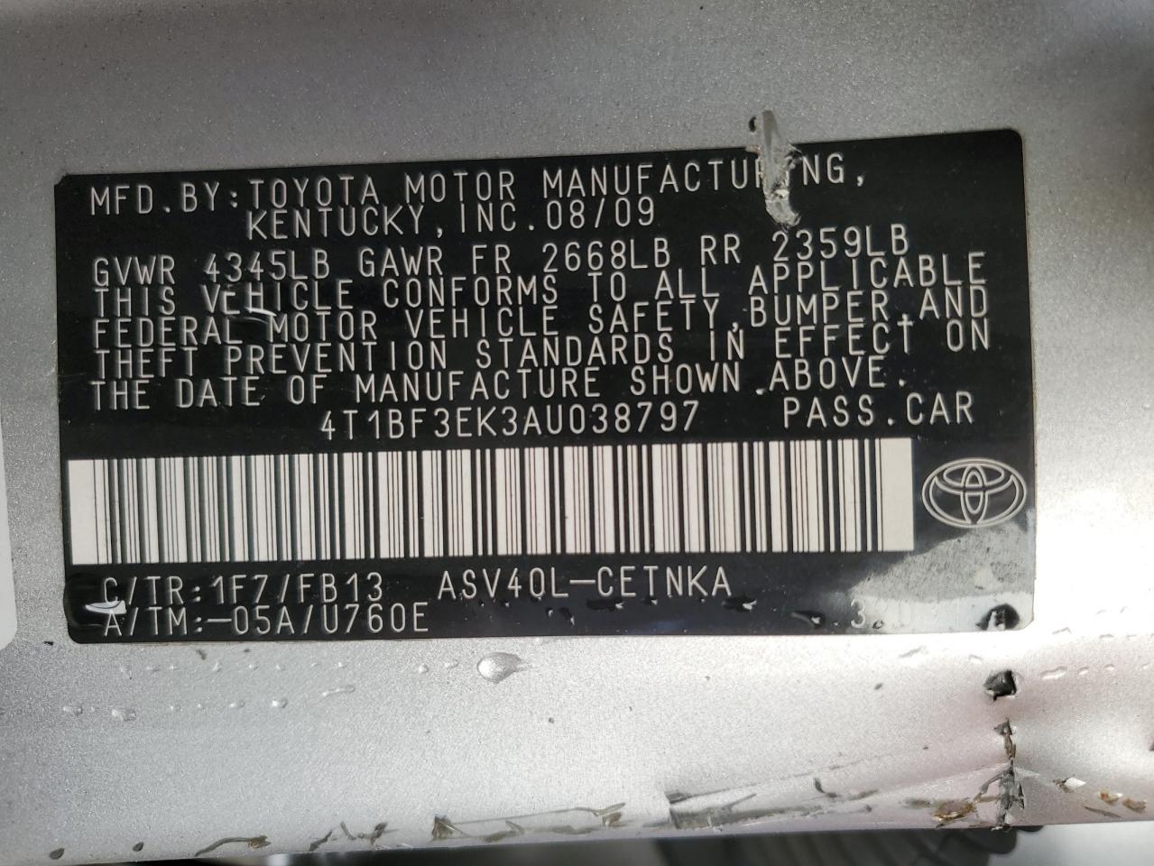 2010 Toyota Camry - Image 12