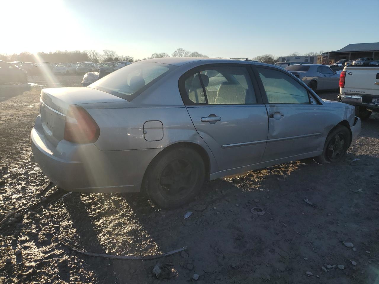 2008 Chevrolet Malibu - Image 3