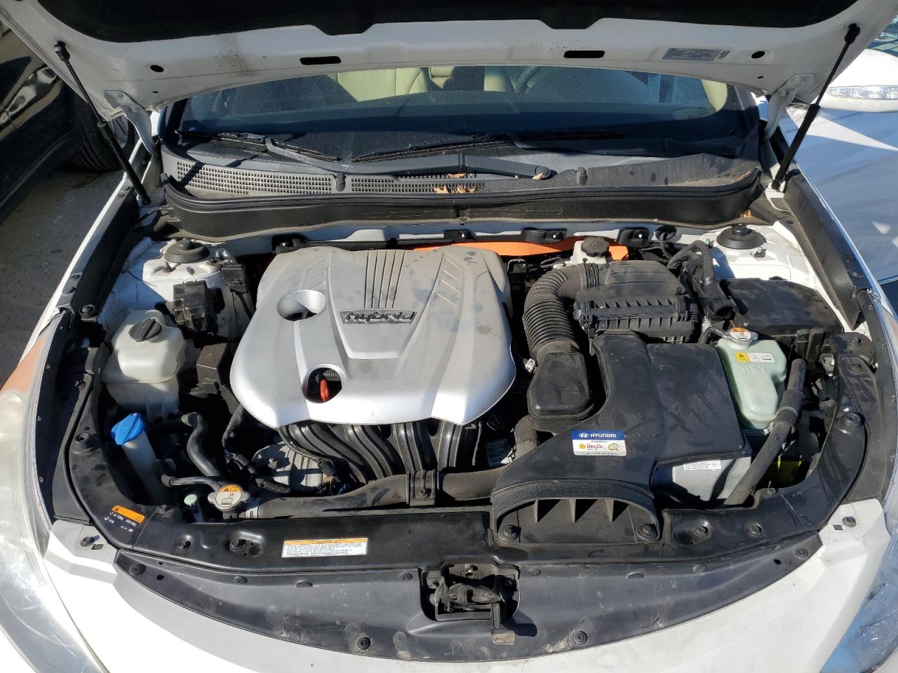 2015 Hyundai Sonata - Image 11