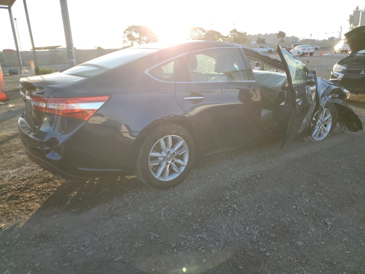 VIN 4T1BK1EB8DU048133 2013 TOYOTA AVALON no.3