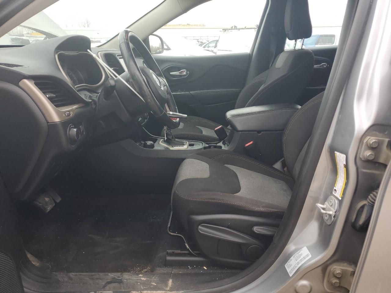 1c4pjmasxgw124822 1C4PJMASXGW124822 2016 Jeep Cherokee Sport