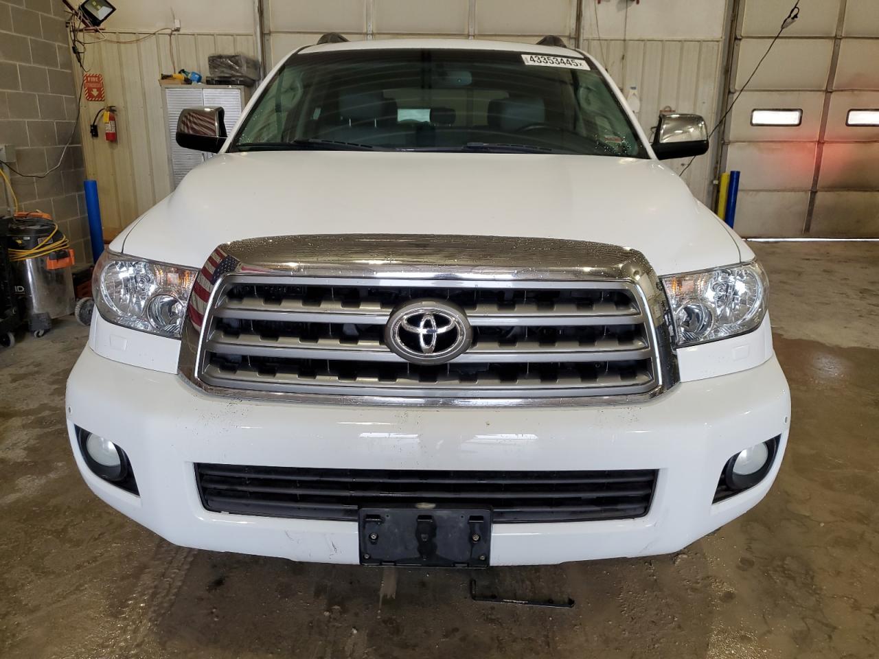 2008 Toyota Sequoia - Image 5
