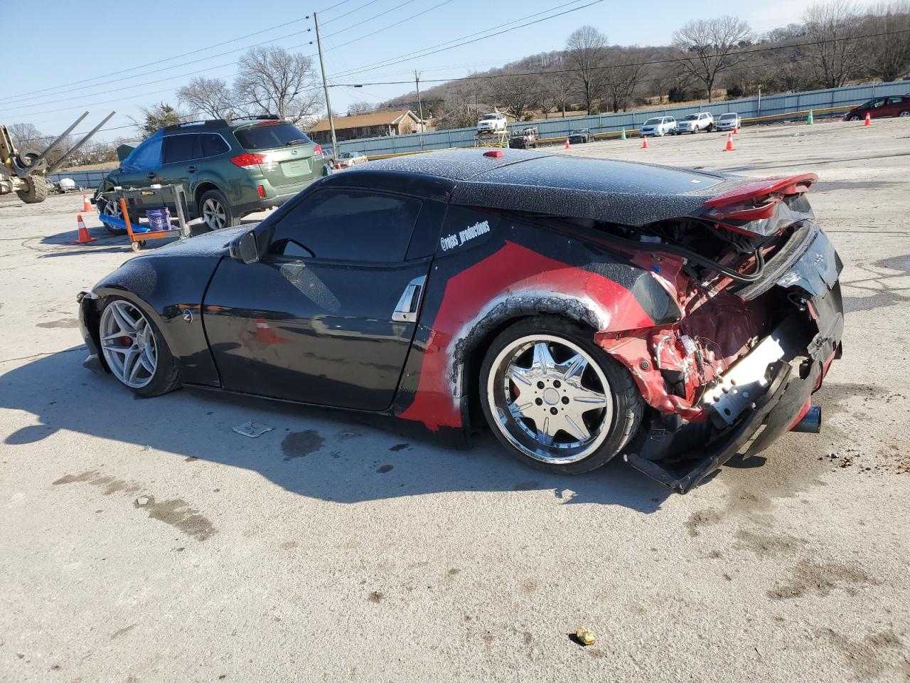 2015 Nissan 370Z - Image 2