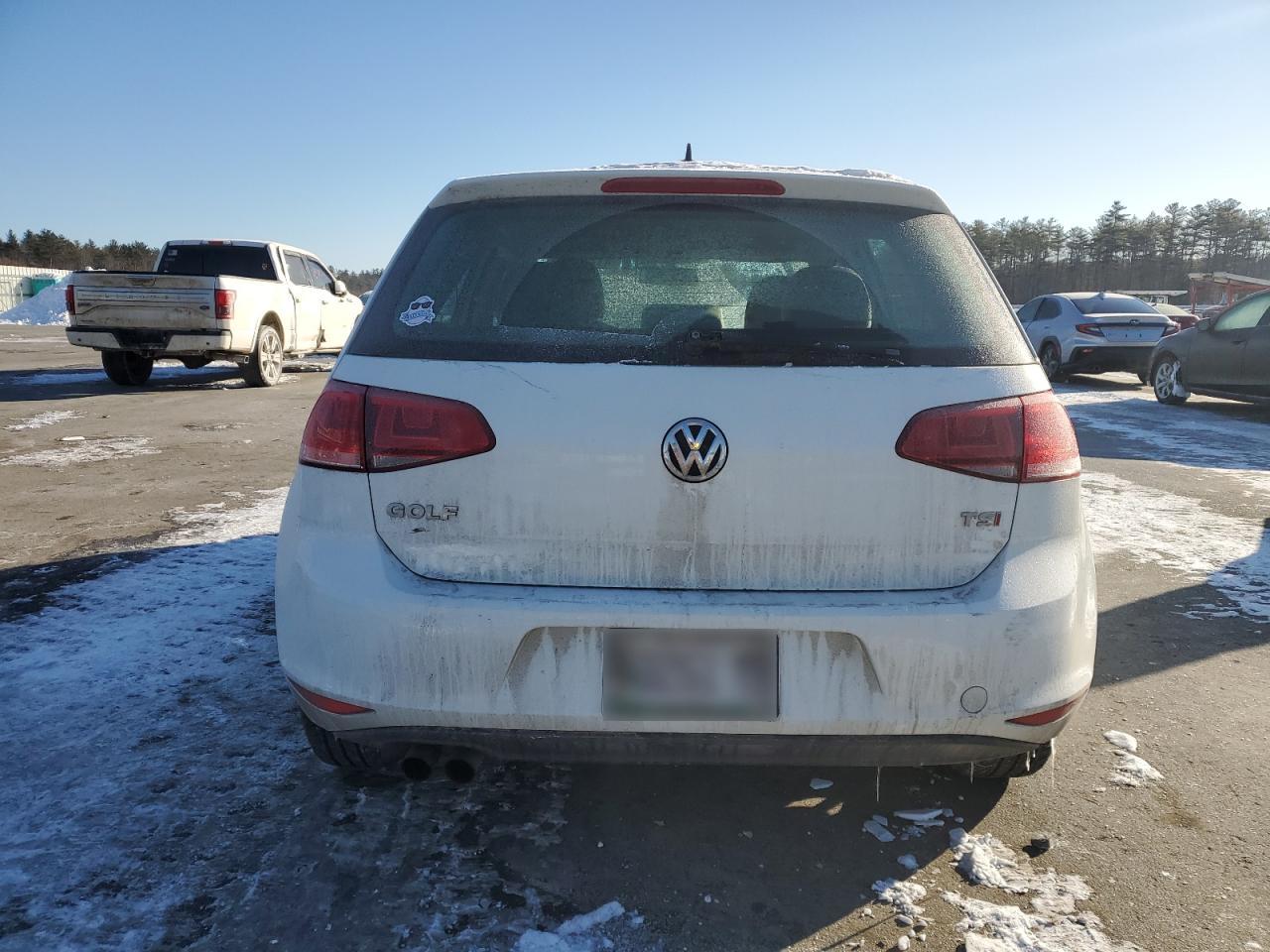 2016 Volkswagen Golf - Image 6