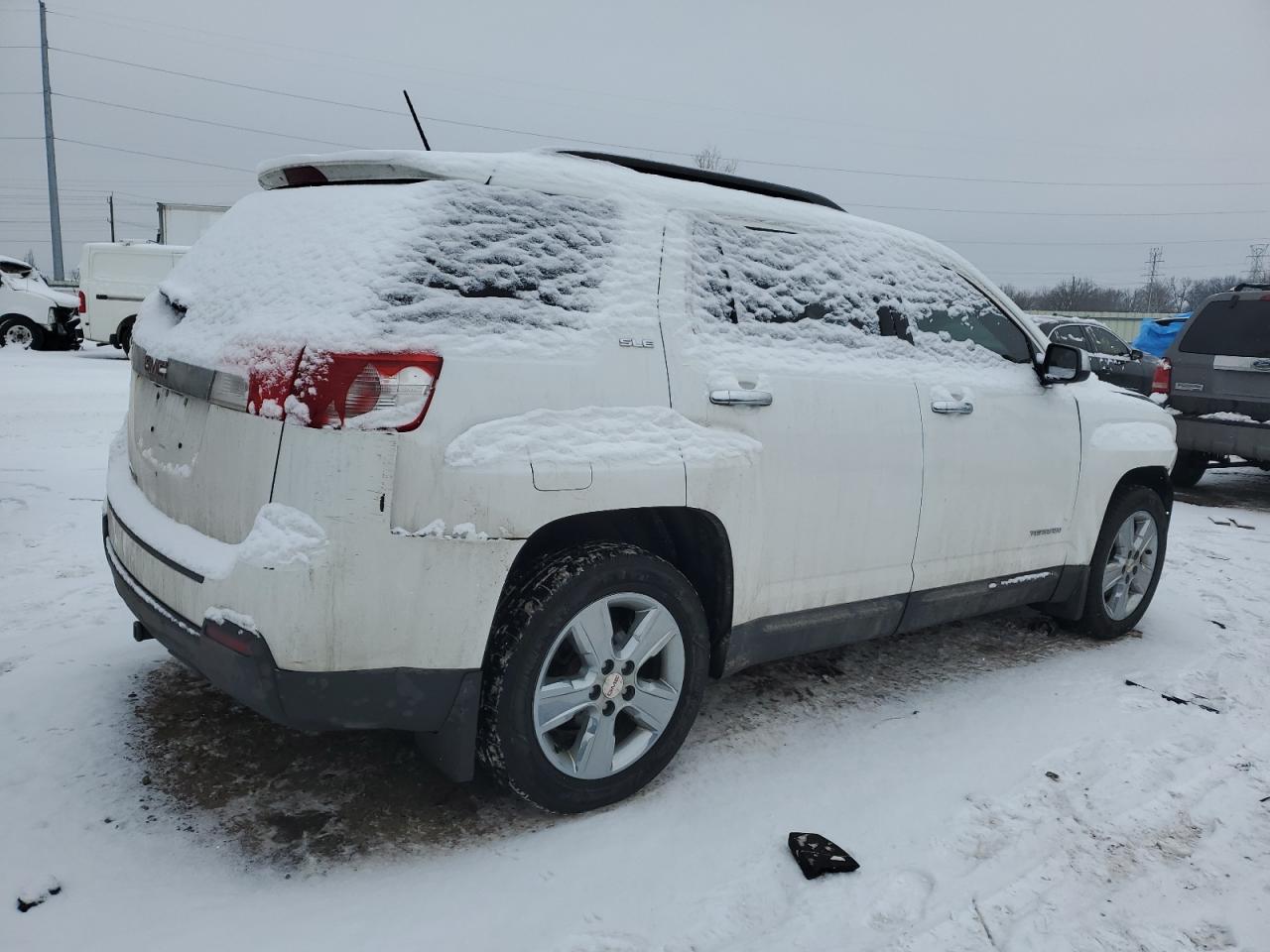 2015 GMC Terrain - Image 3