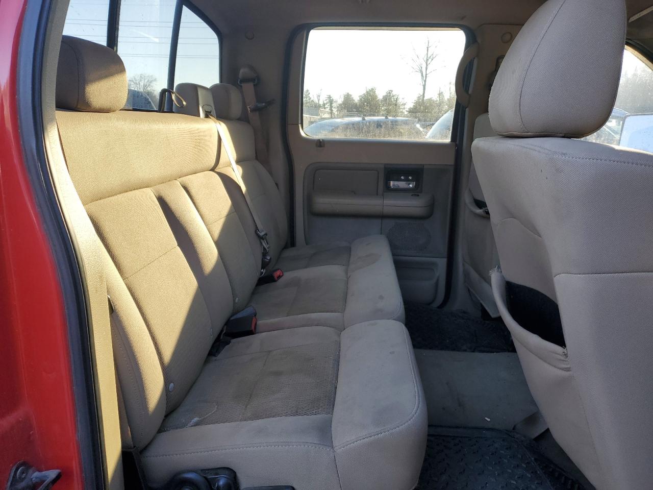 2004 Ford F-150 - Image 10