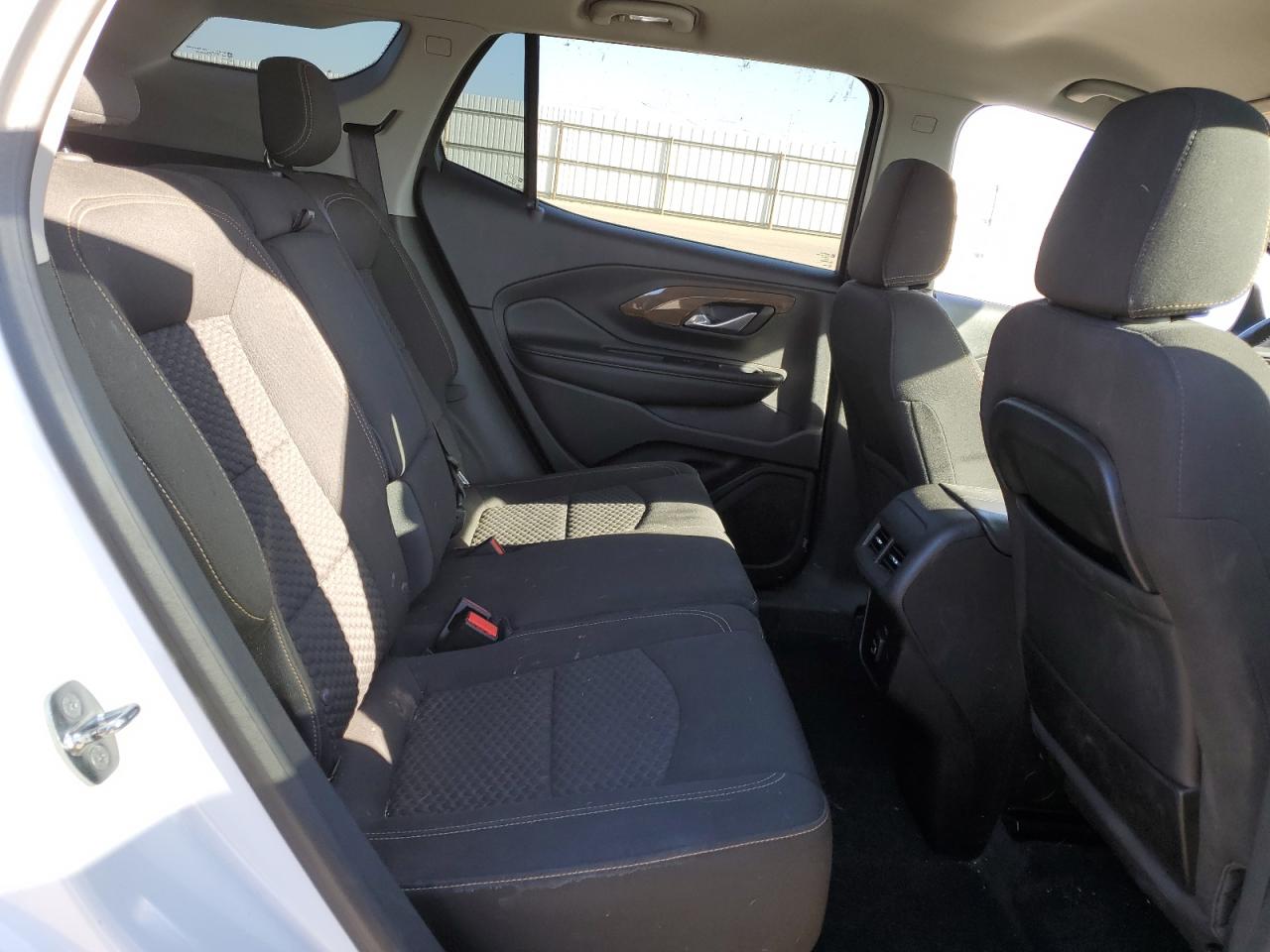 2018 GMC Terrain - Image 11