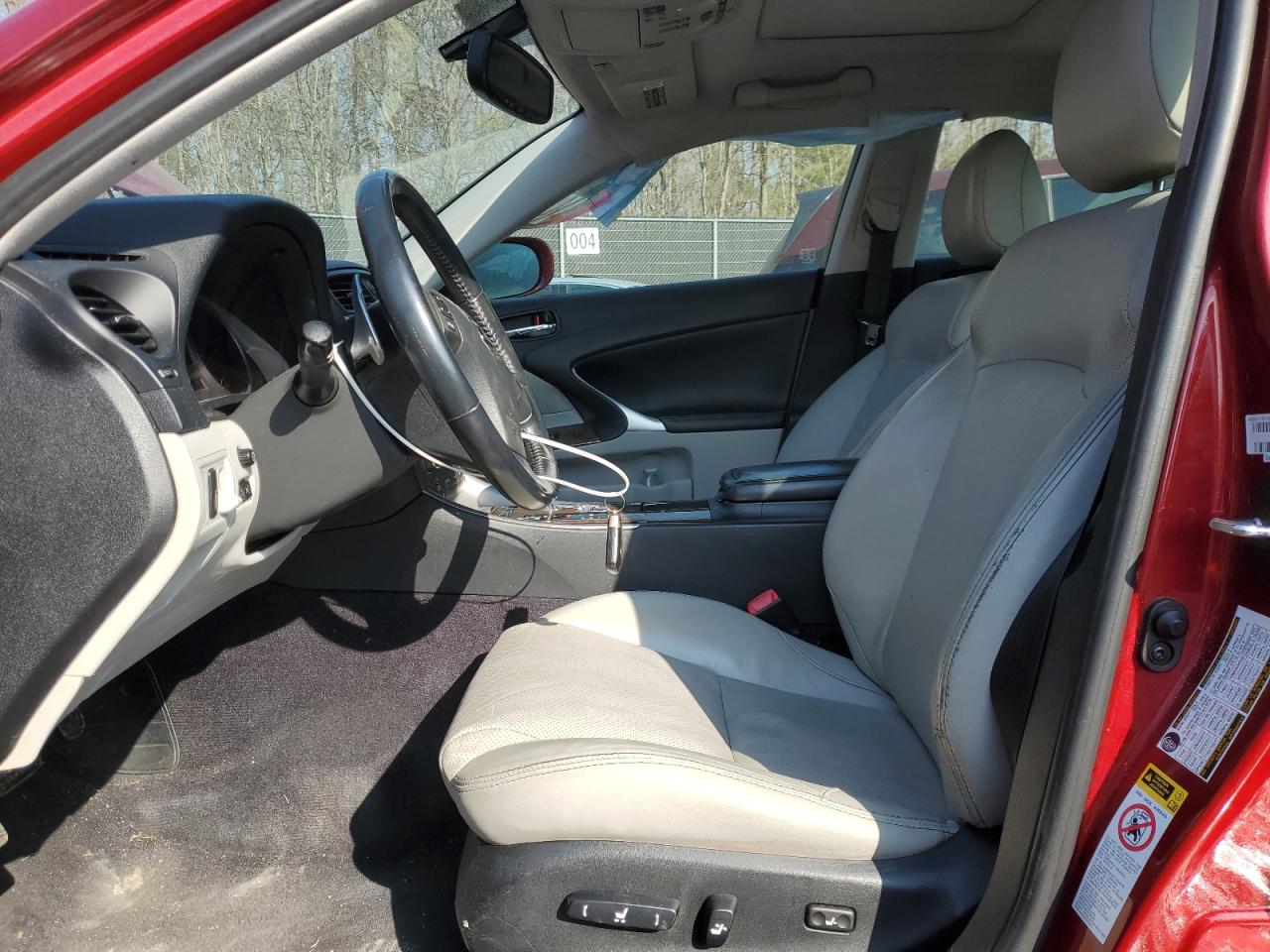 2010 Lexus IS - Image 7