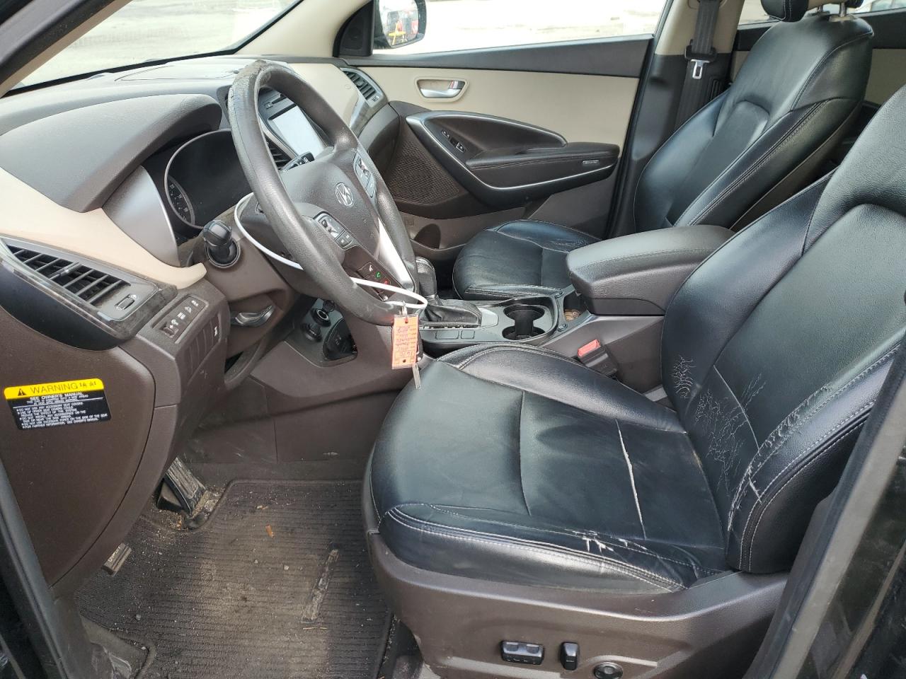 2017 Hyundai Santa Fe - Image 7