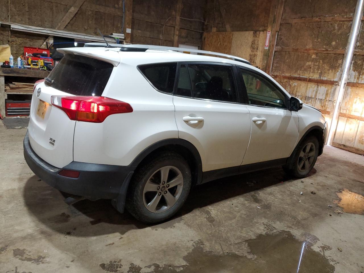 2015 Toyota RAV 4 - Image 3