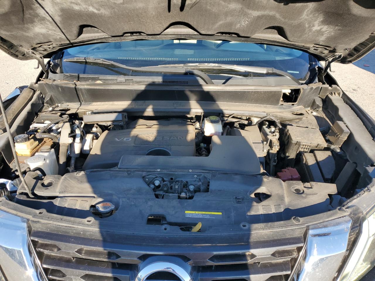 2017 Nissan Pathfinder - Image 14
