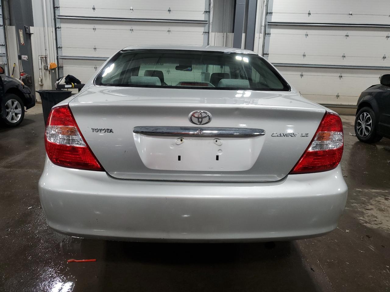 2004 Toyota Camry Le VIN: 4T1BE32K94U817763 Lot: 41925515