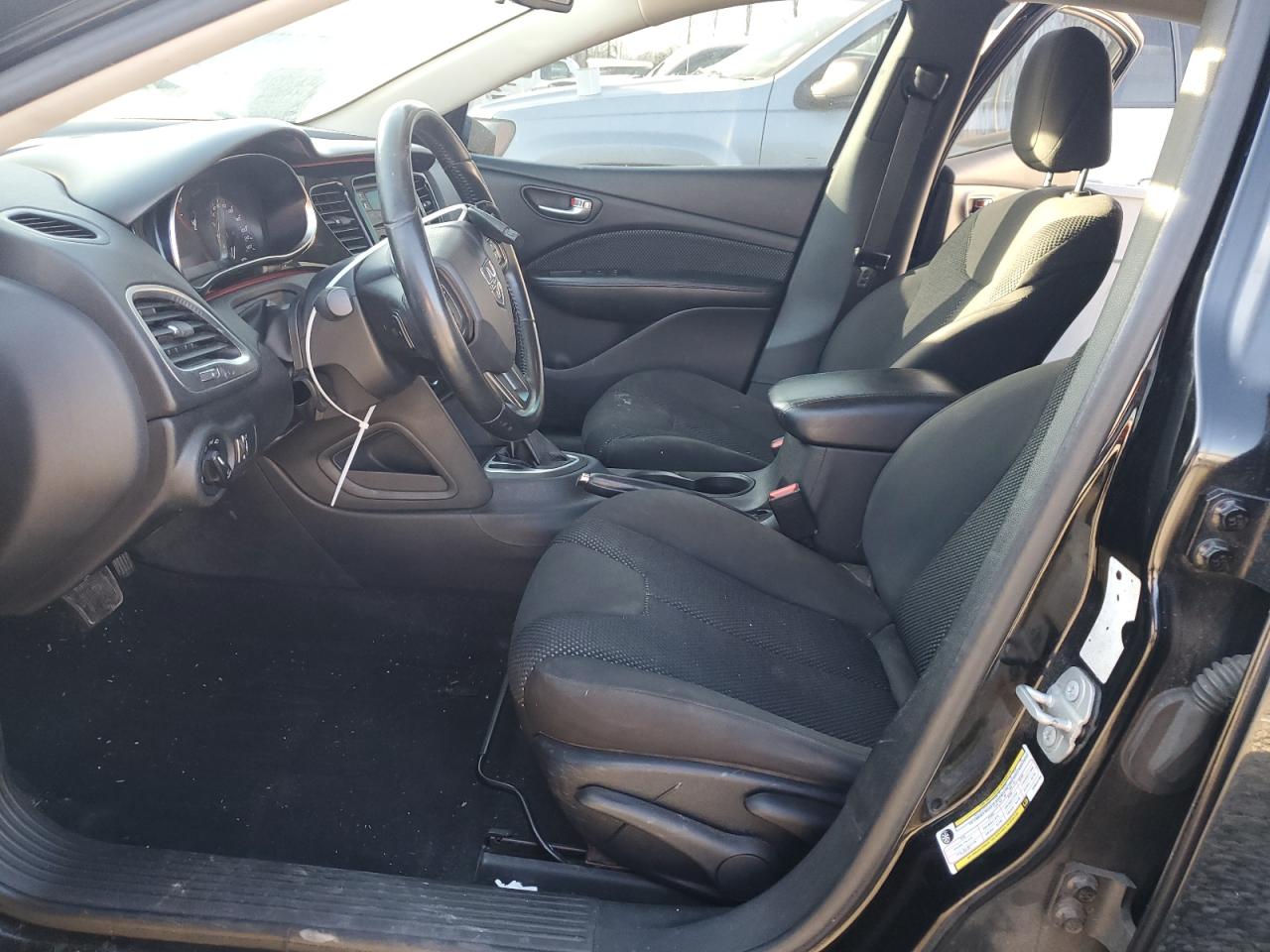 2016 Dodge Dart - Image 7