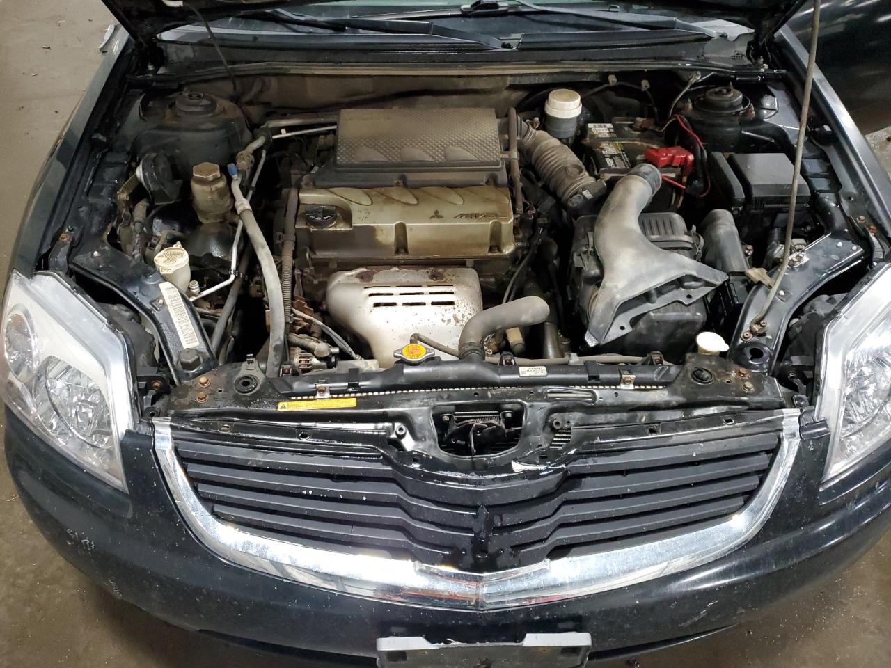 2008 Mitsubishi Galant - Image 11
