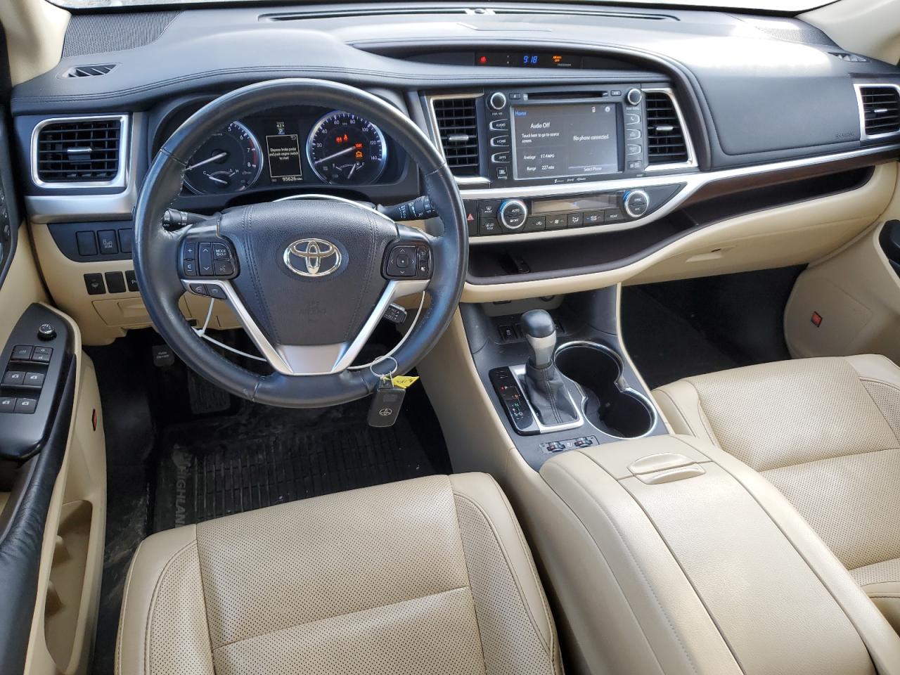 2016 Toyota Highlander - Image 8
