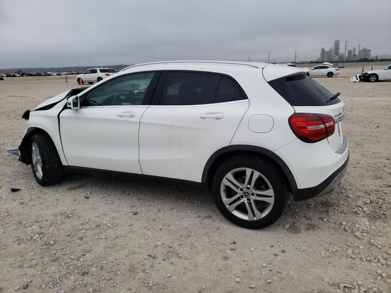 2020 Mercedes-Benz GLA-klasse - Image 2