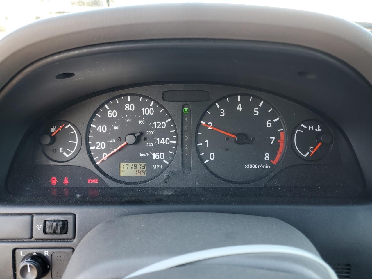 2000 Nissan Maxima - Image 9