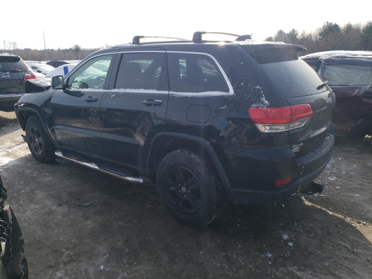 2017 Jeep Grand Cherokee - Image 2