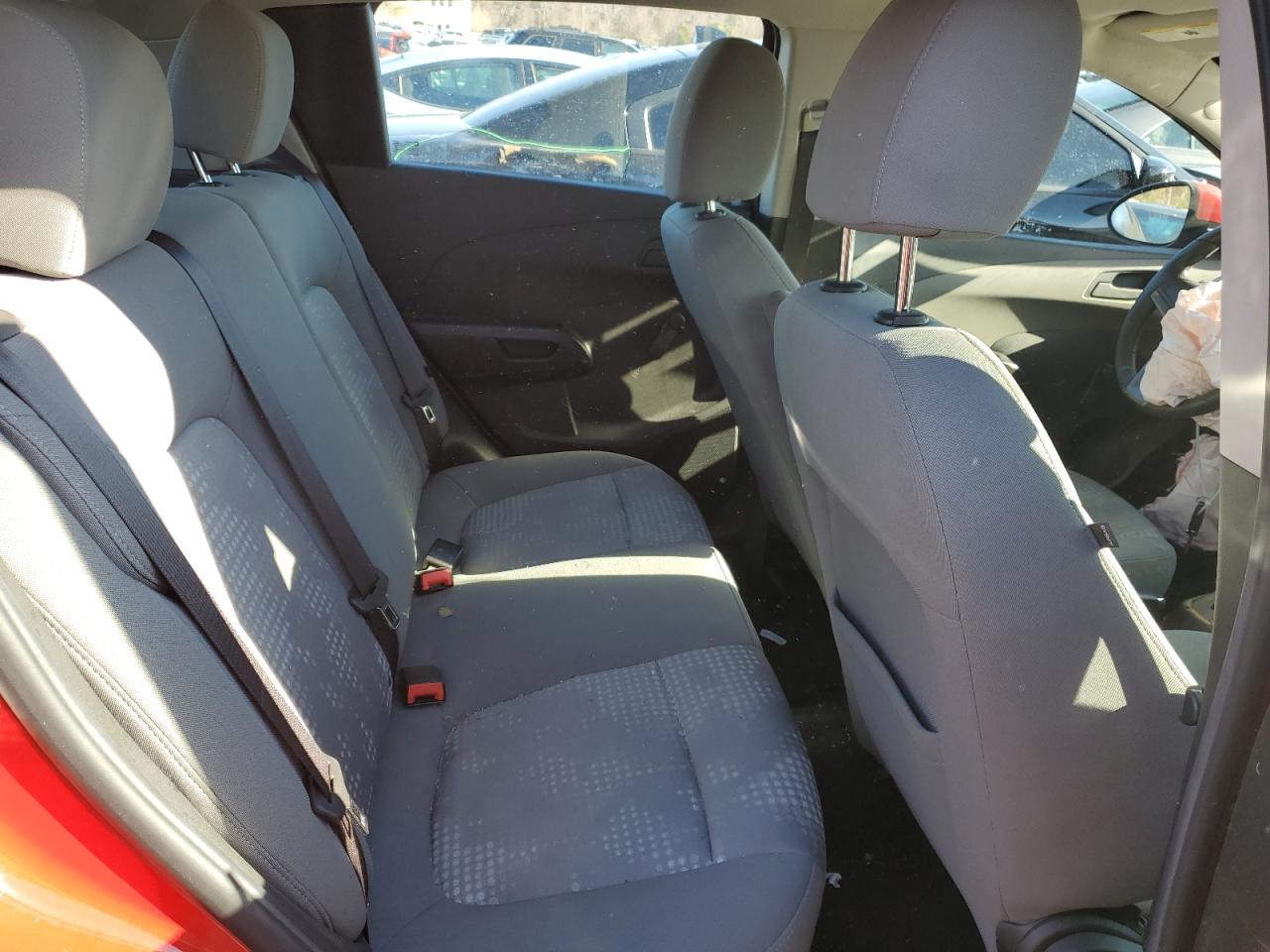 2015 Chevrolet Sonic - Image 10