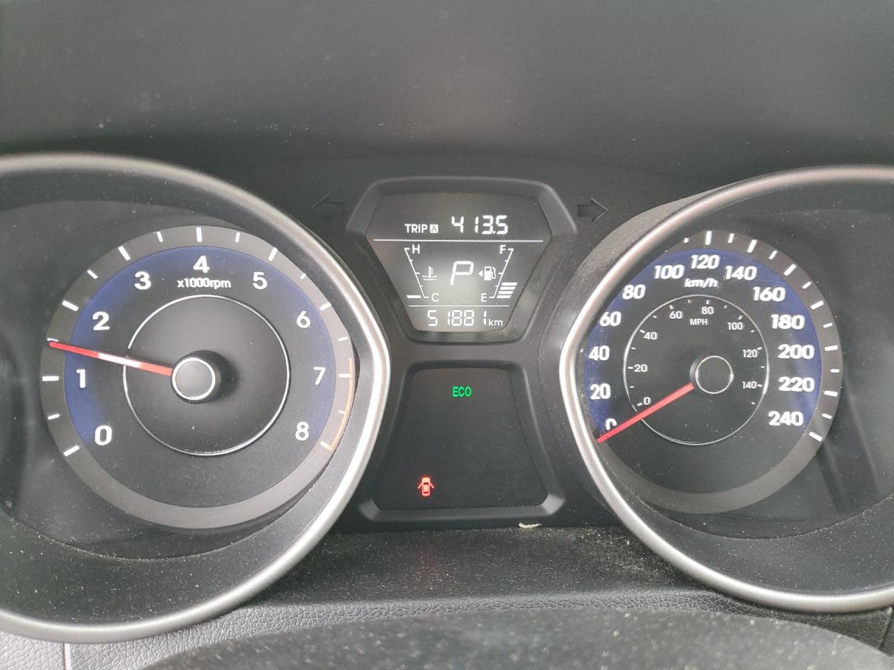 2015 Hyundai Elantra - Image 9