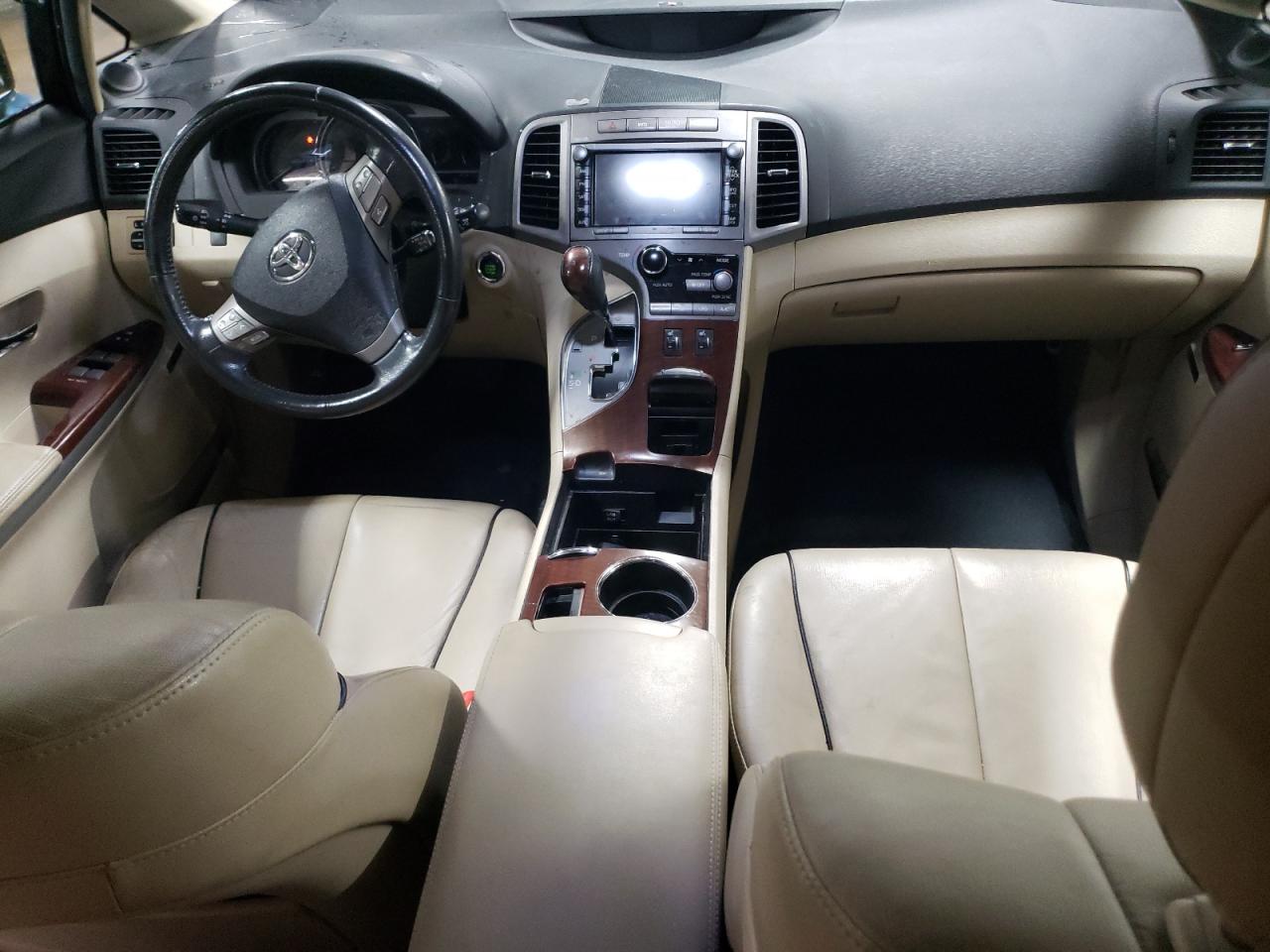 2011 Toyota Venza - Image 8