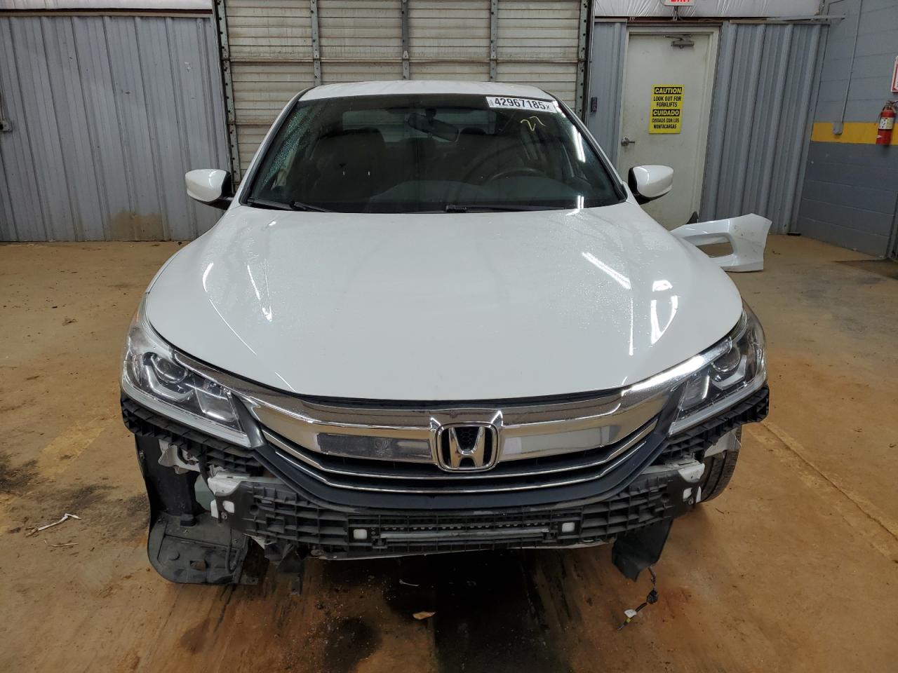2016 Honda Accord - Image 5