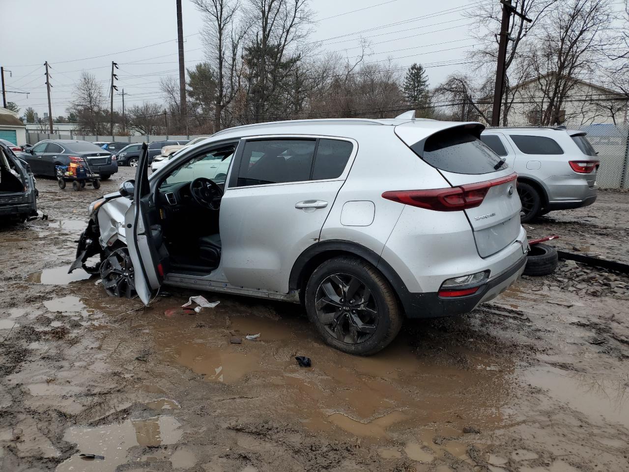 2021 Kia Sportage - Image 2