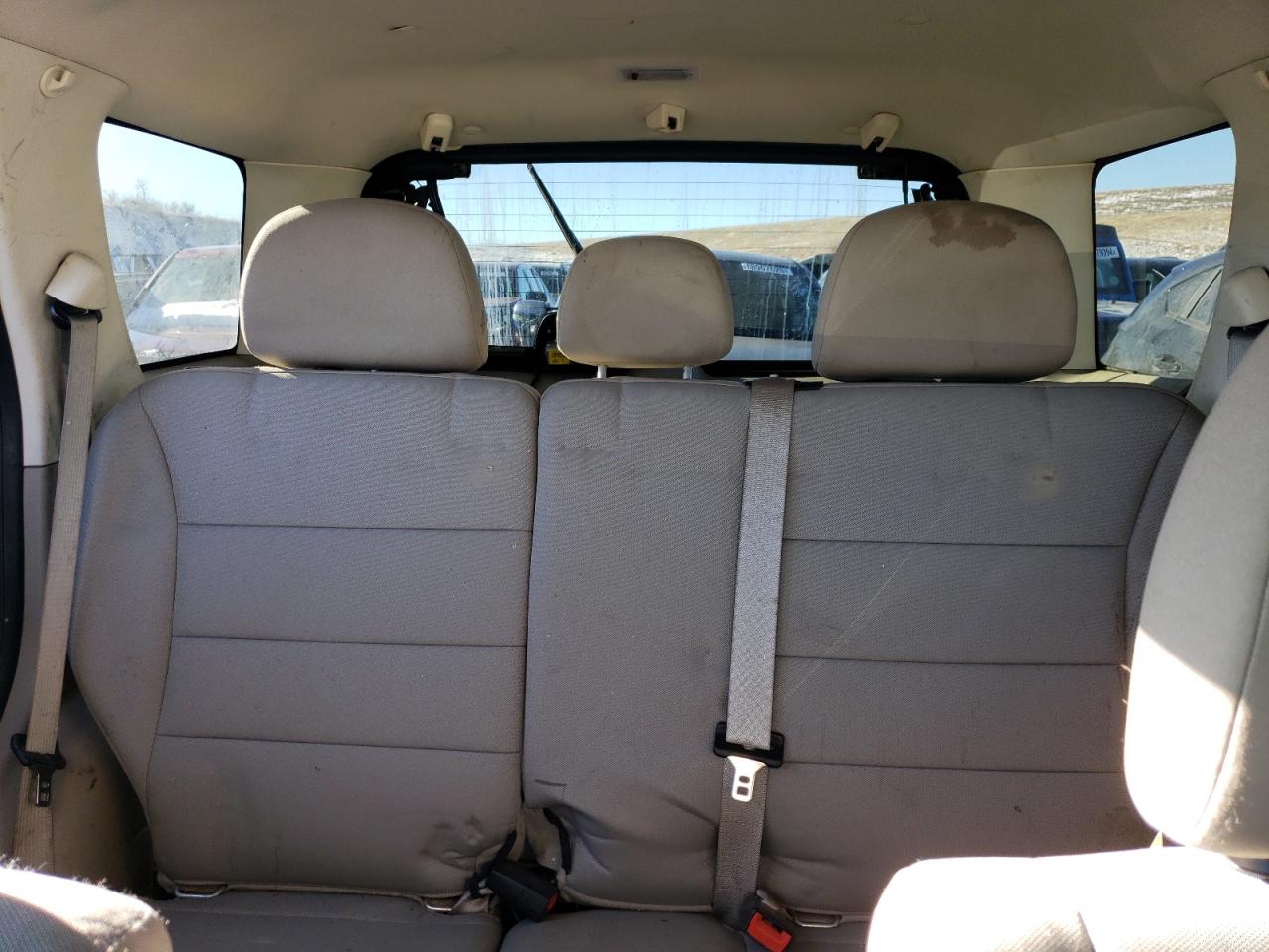 2010 Ford Escape - Image 10