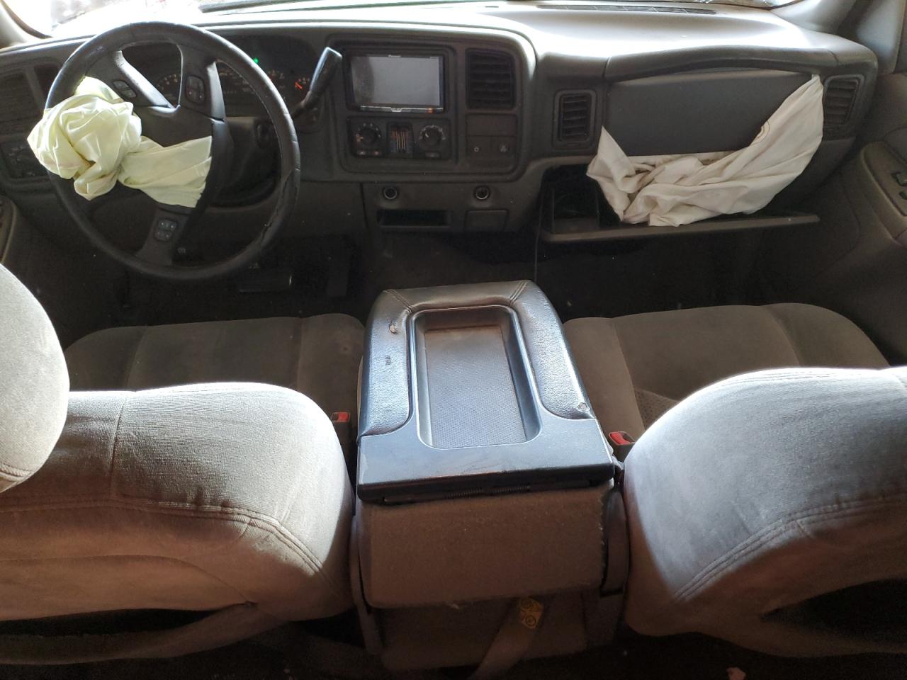 2006 Chevrolet Tahoe - Image 8