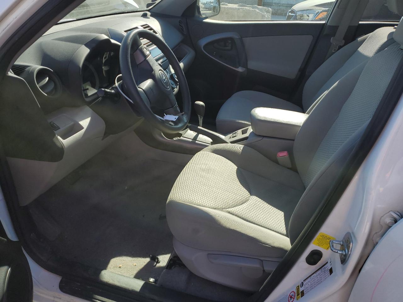 2012 Toyota RAV 4 - Image 7