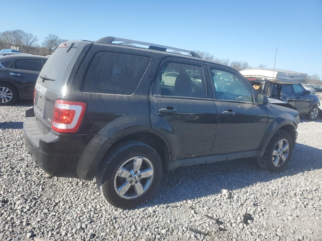 2010 Ford Escape - Image 3