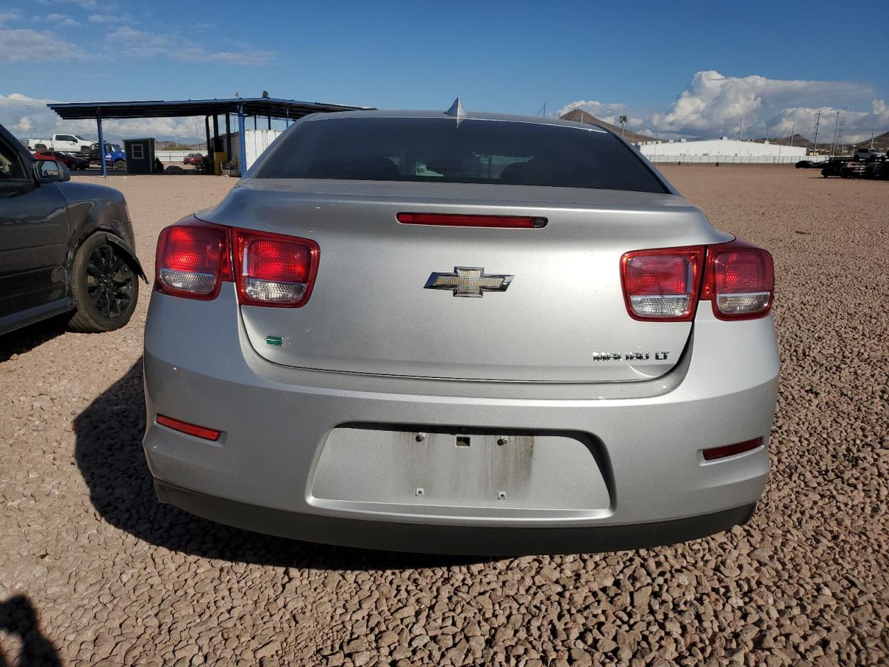 2016 Chevrolet Malibu - Image 6