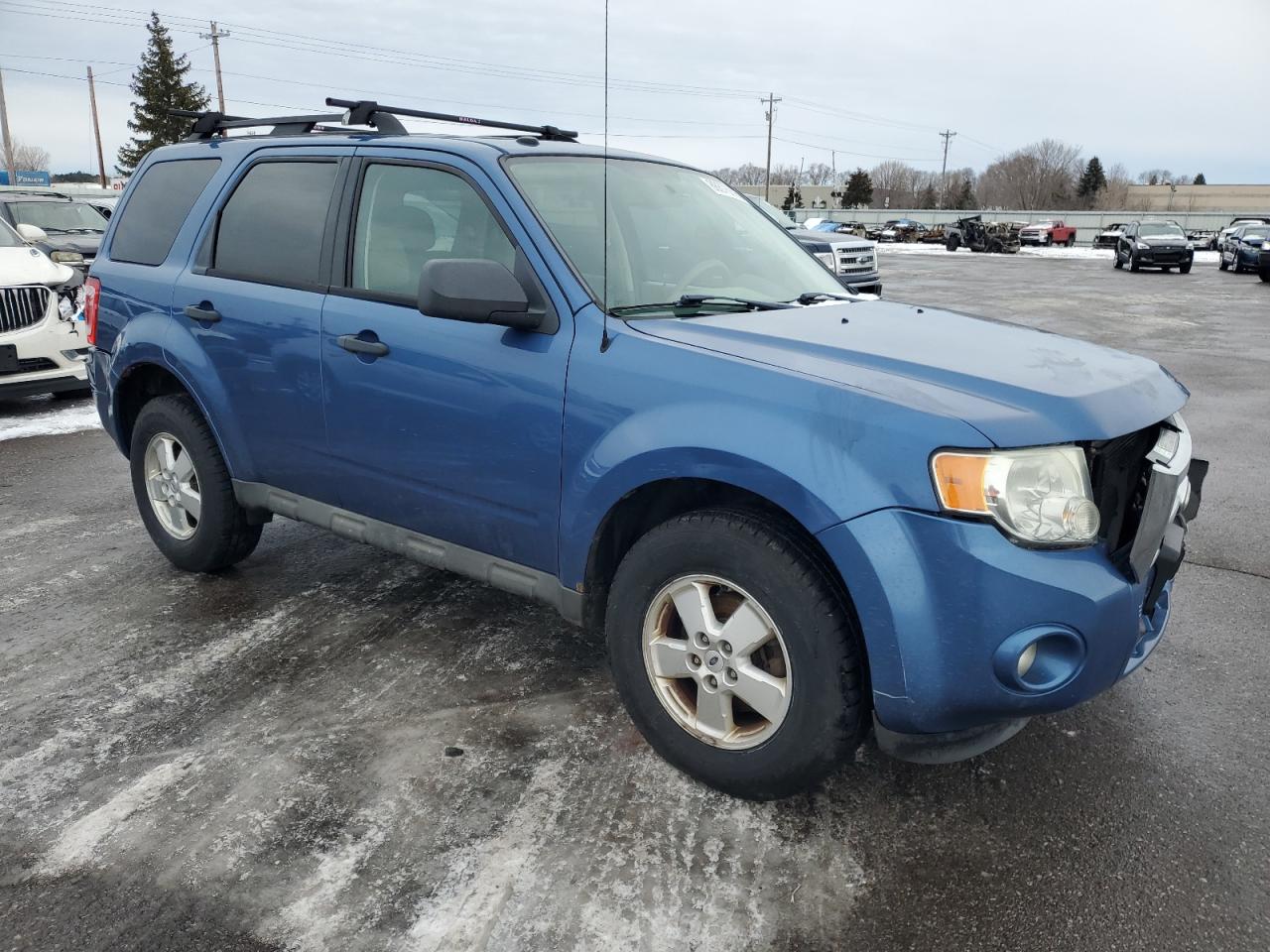 2010 Ford Escape - Image 4