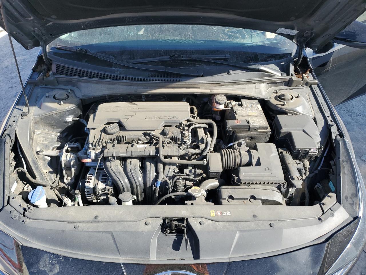 2021 Hyundai Elantra - Image 11