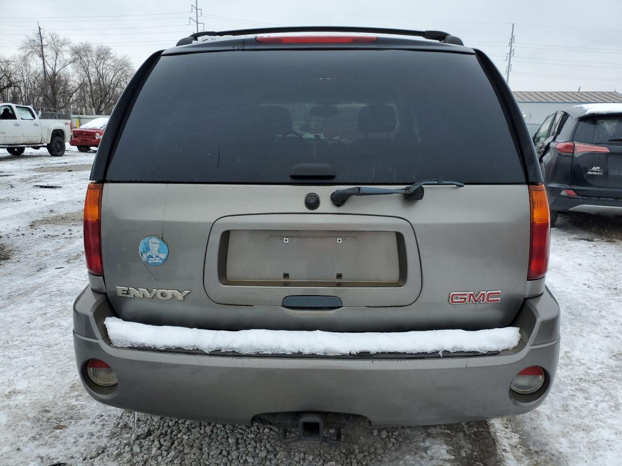 2005 GMC Envoy - Image 6
