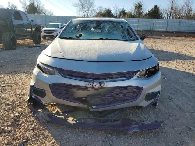  CHEVROLET MALIBU 2018 Srebrny