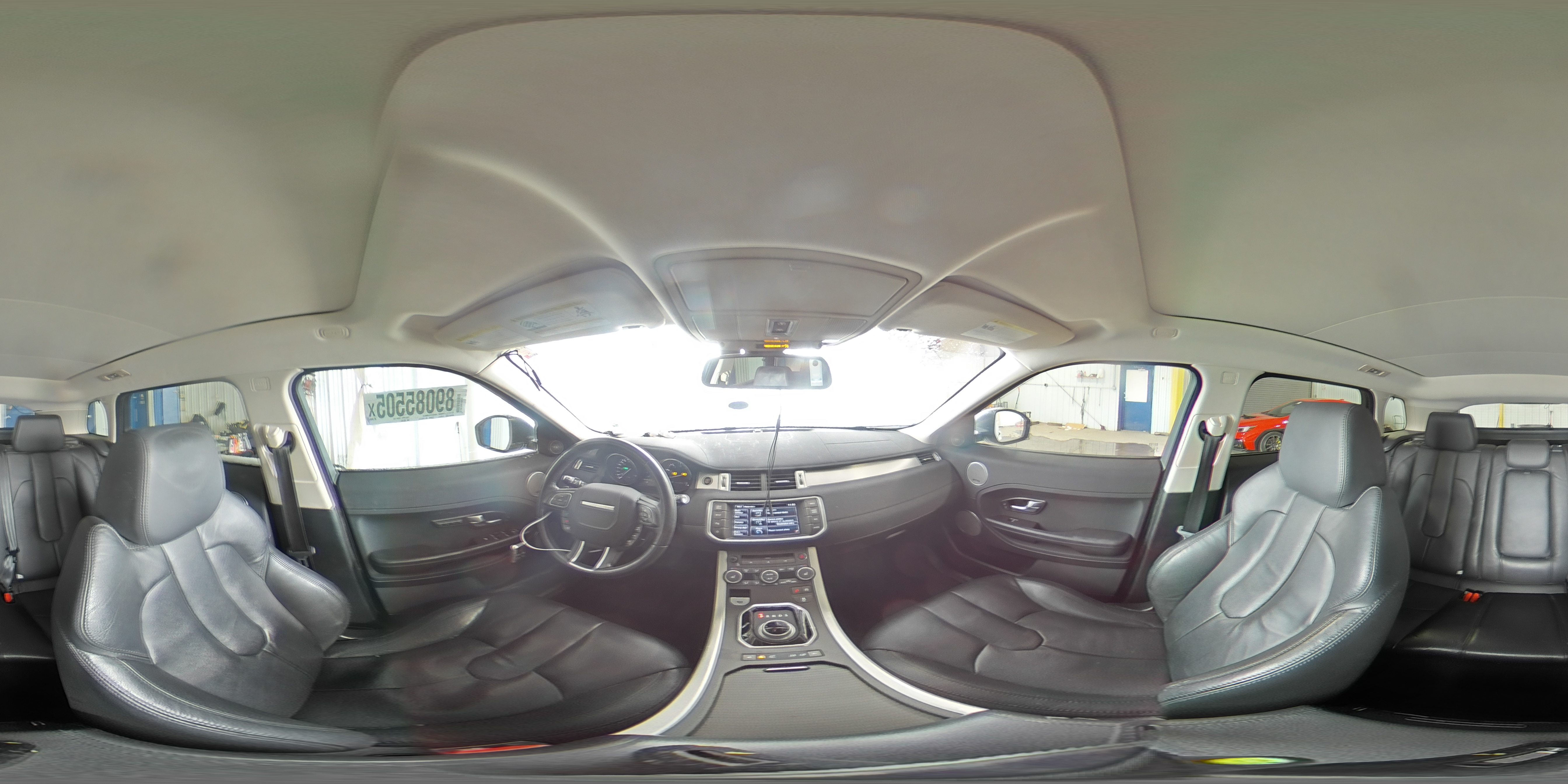 2015 Land Rover Range Rover - Image 15