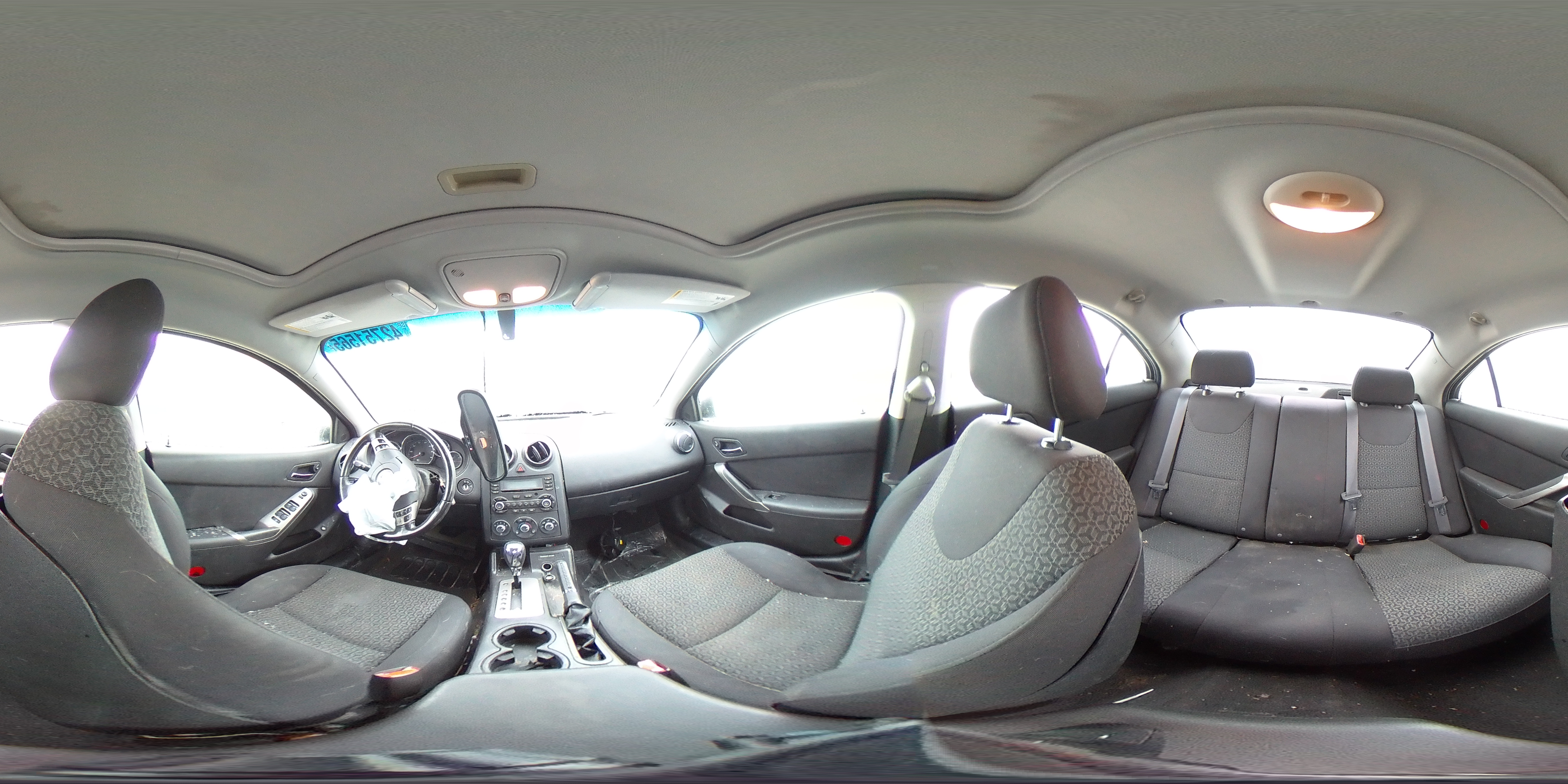 2008 Pontiac G6 - Image 13