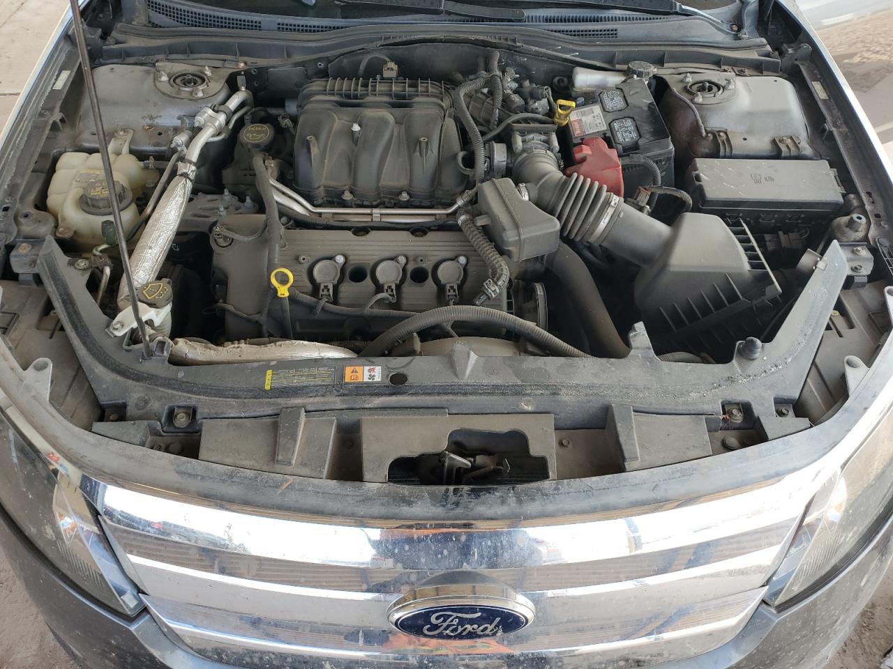 2012 Ford Fusion - Image 11